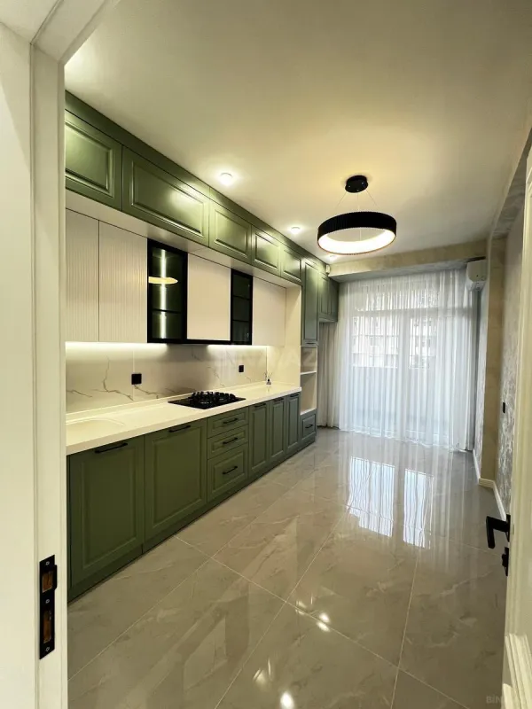 Satılır 3 otaqlı mənzil 105 m²