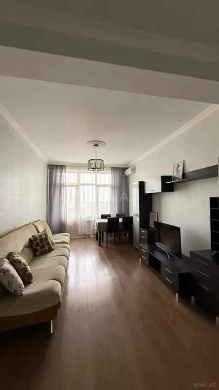 Kirayə verilir 2 otaqlı mənzil 60 m²
