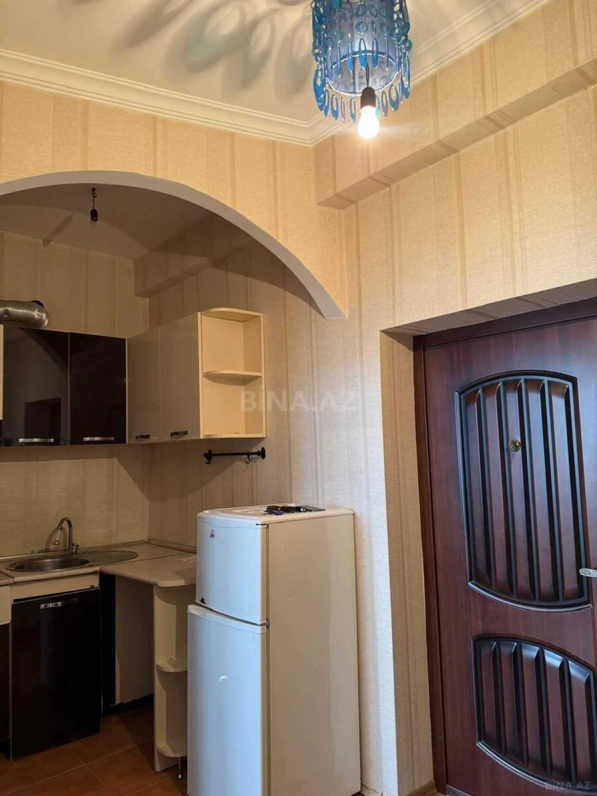 Satılır 2 otaqlı mənzil 57 m²