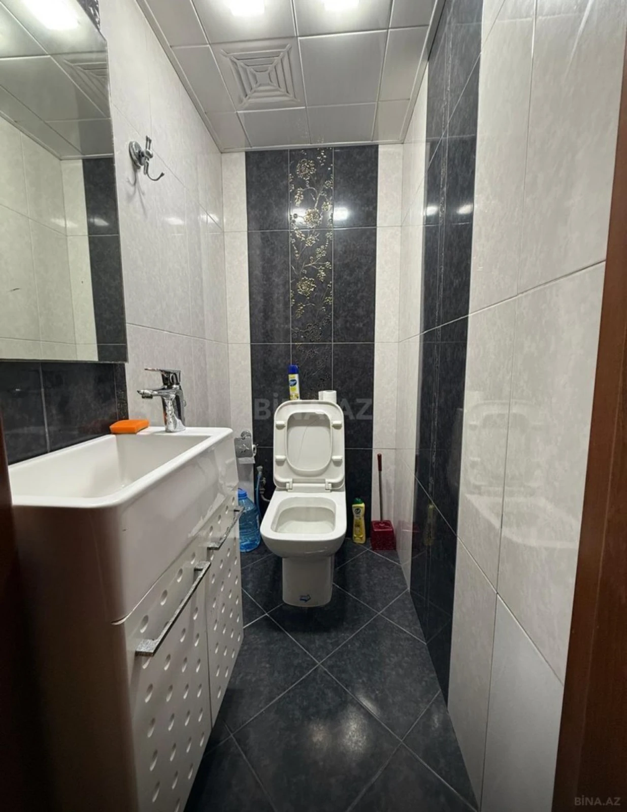 Kirayə verilir 4 otaqlı mənzil 110 m²