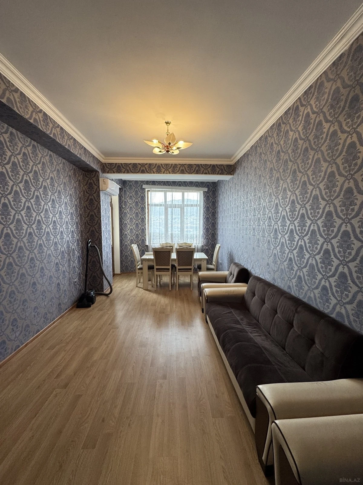 Kirayə verilir 2 otaqlı mənzil 70 m²