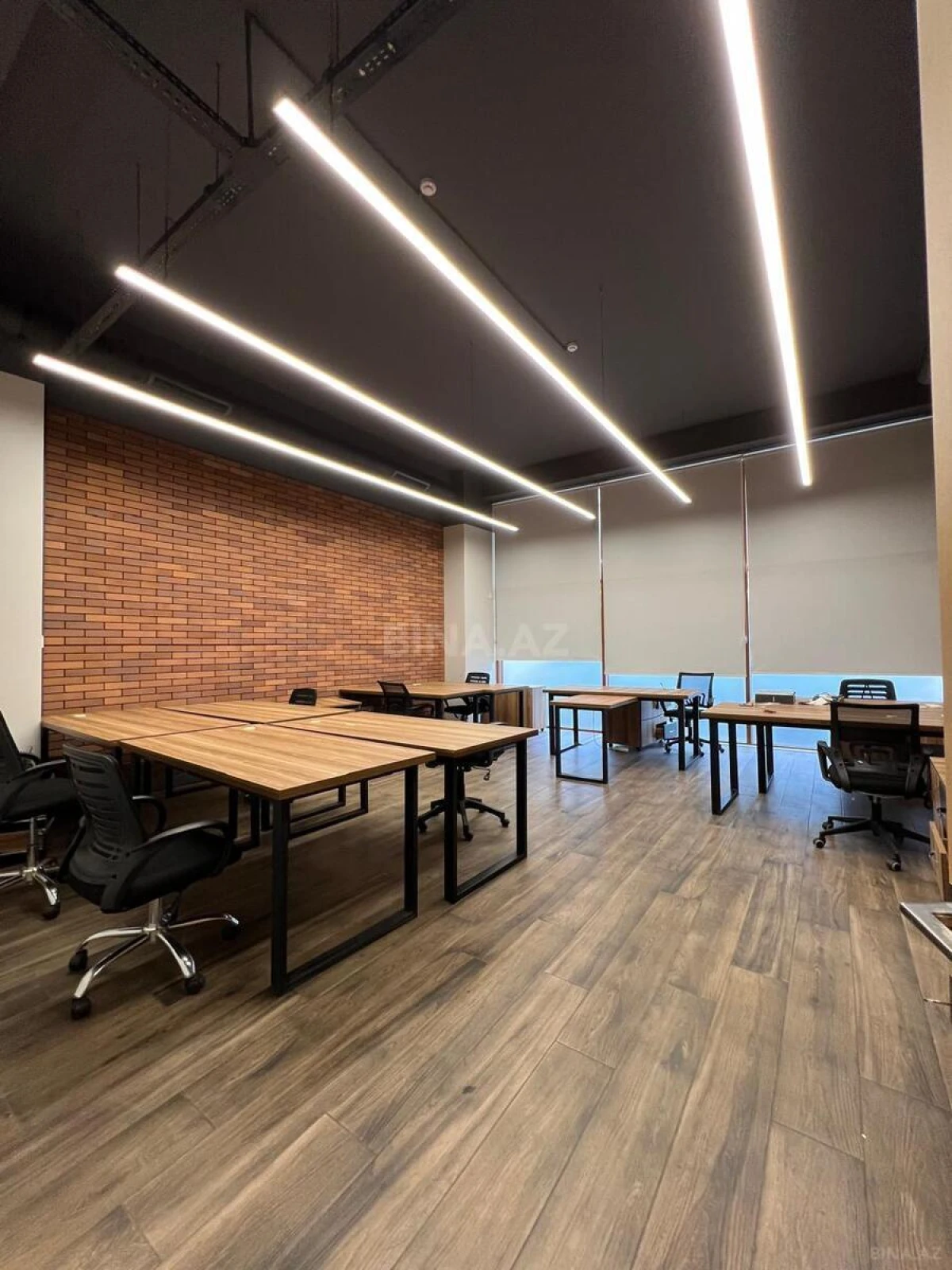 Kirayə verilir 8 otaqlı ofis 350 m²
