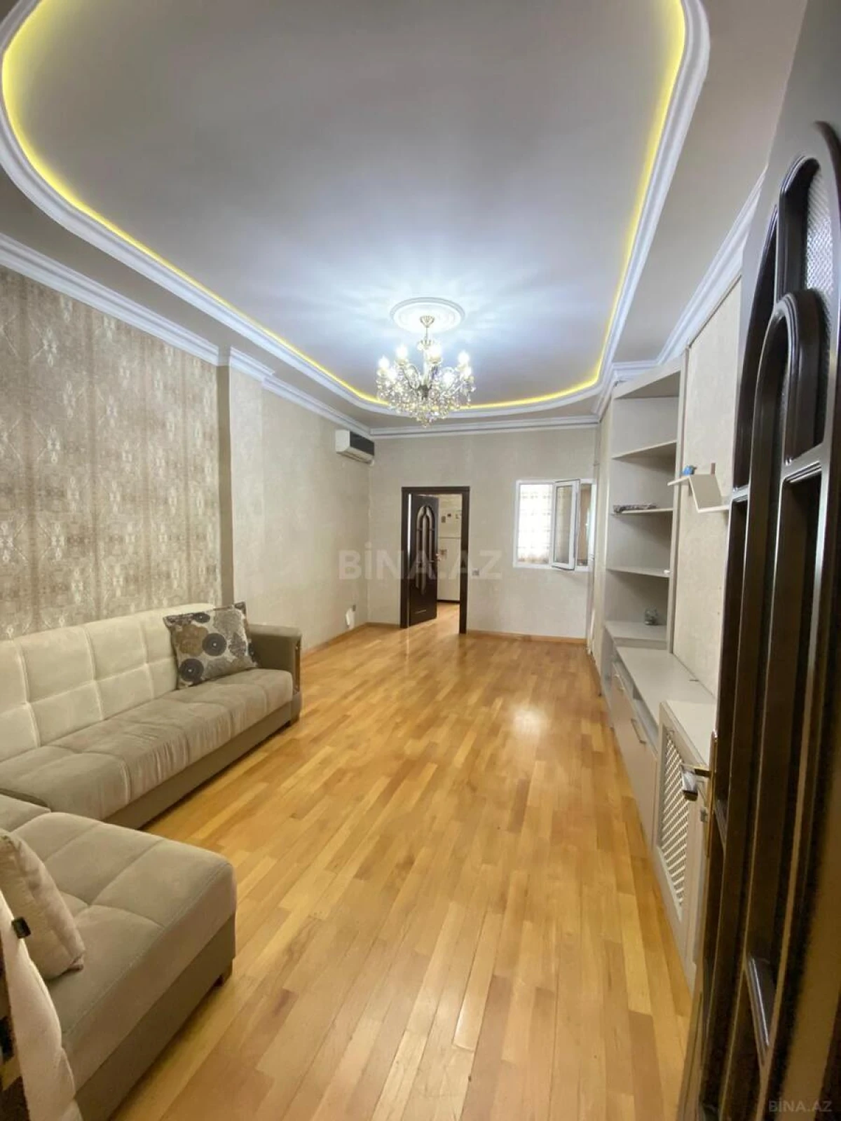 Kirayə verilir 3 otaqlı mənzil 106 m²