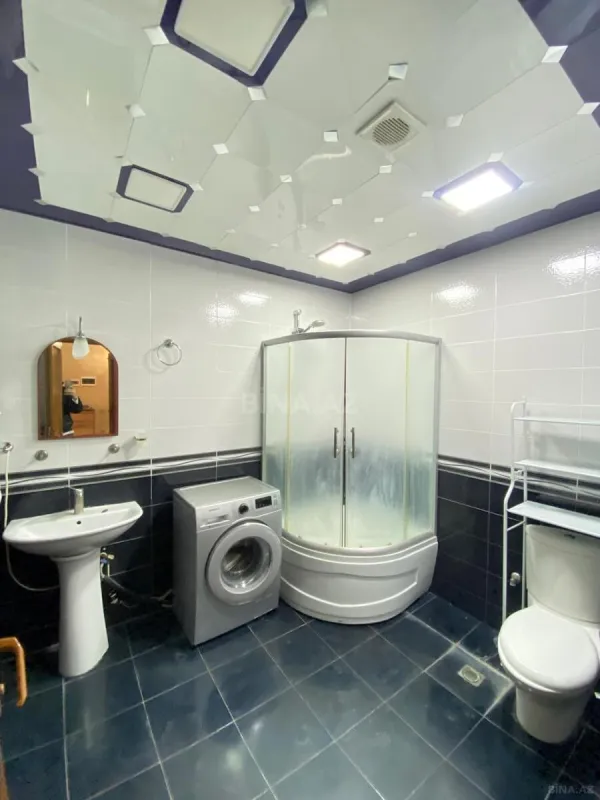 Kirayə verilir 3 otaqlı mənzil 106 m²