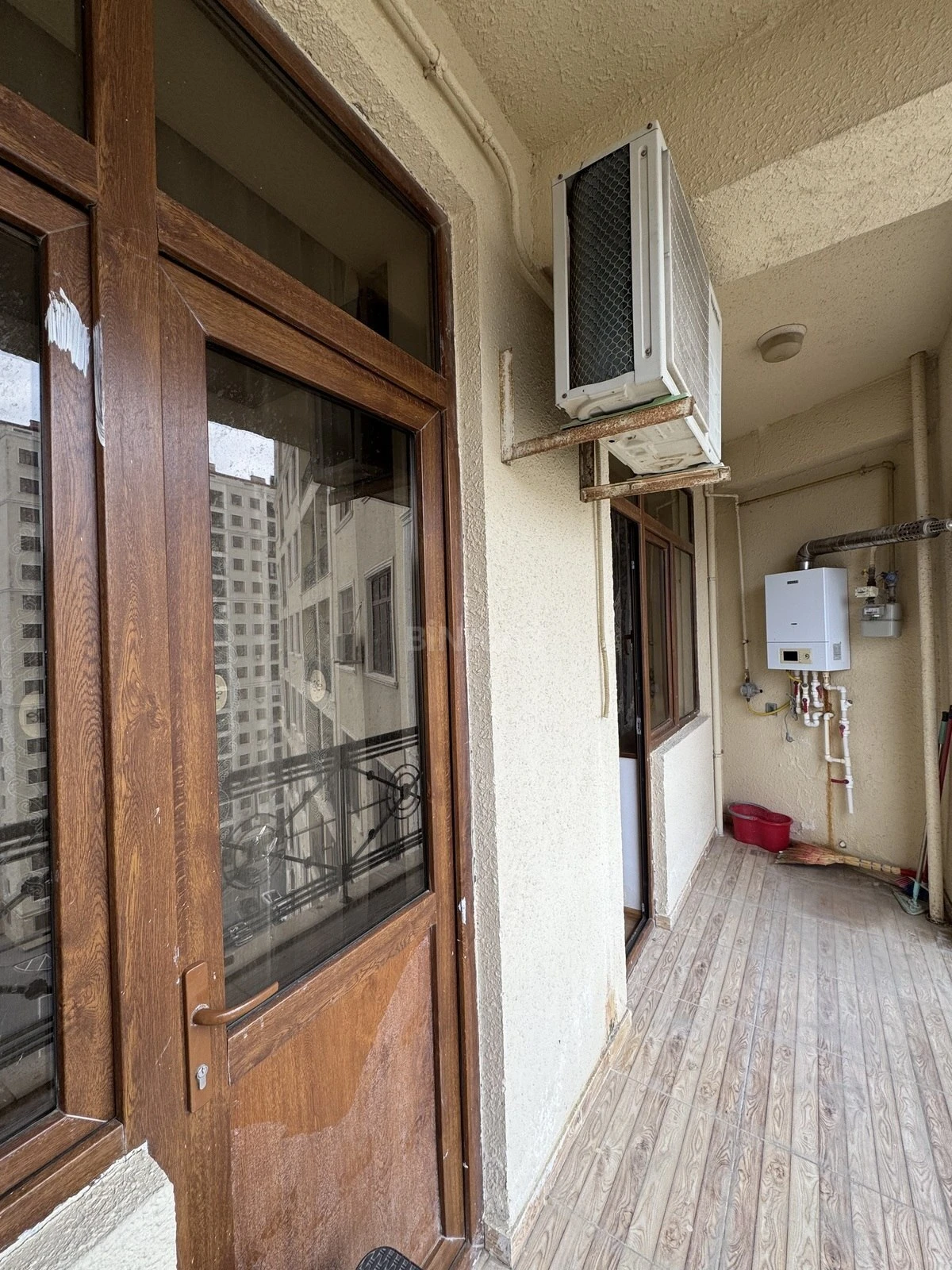 Kirayə verilir 3 otaqlı mənzil 135 m²
