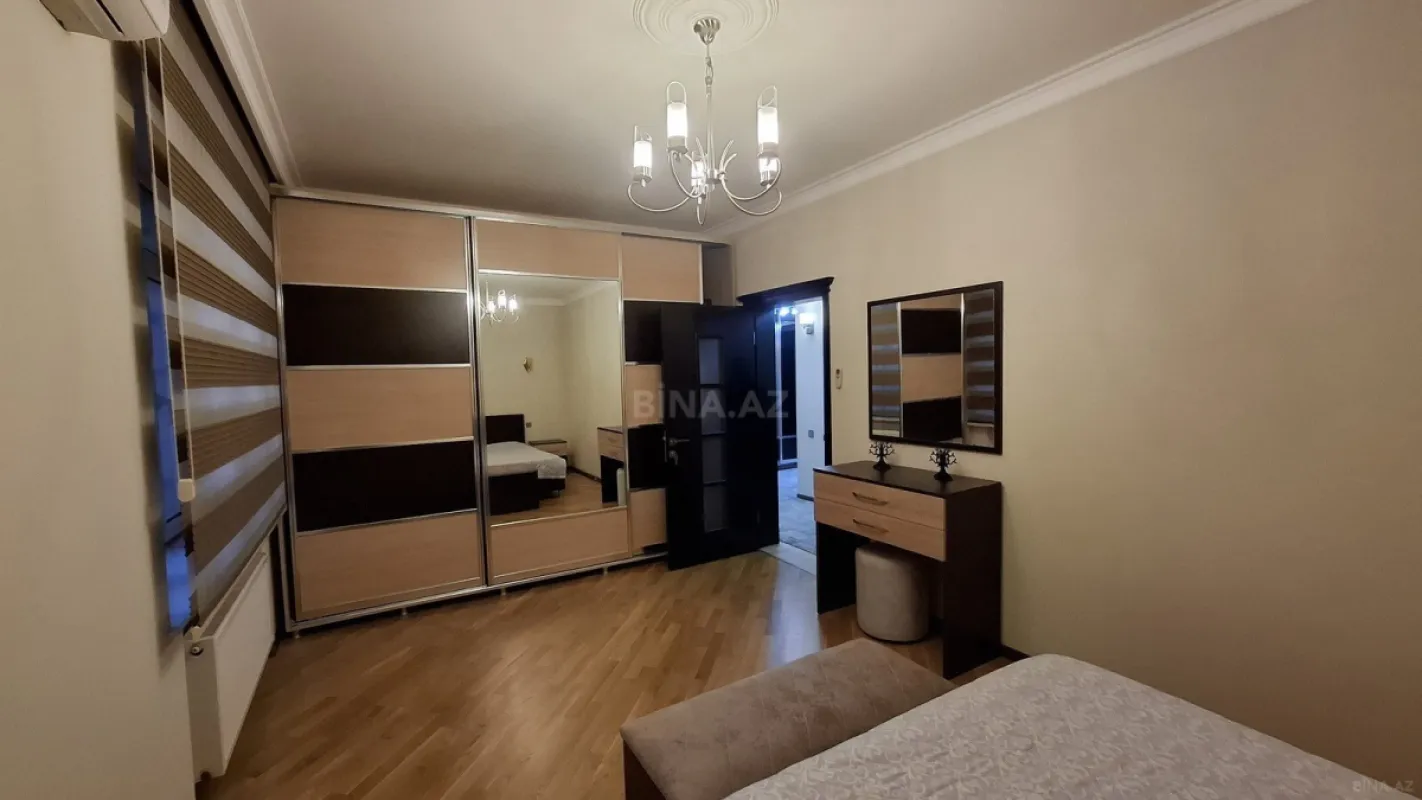 Kirayə verilir 3 otaqlı mənzil 100 m²