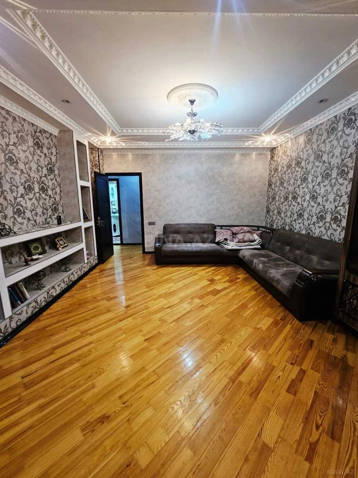 Satılır 3 otaqlı mənzil 85 m²