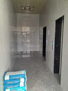 Satılır 3 otaqlı mənzil 136 m²