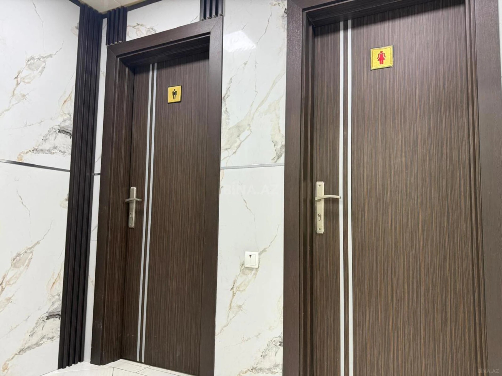 Kirayə verilir 4 otaqlı ofis 250 m²