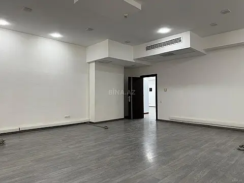 Kirayə verilir 4 otaqlı ofis 250 m²