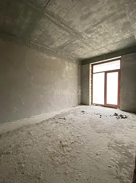 Satılır 2 otaqlı mənzil 91 m²