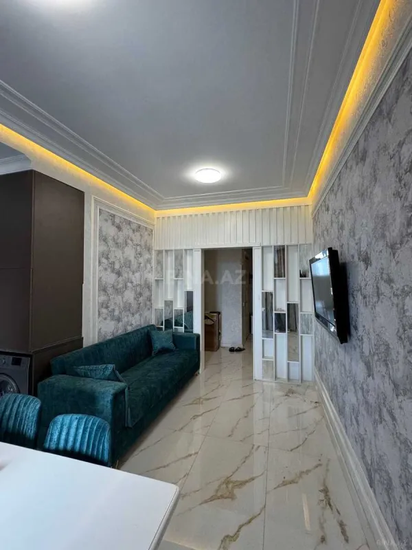 Kirayə verilir 2 otaqlı mənzil 67 m²