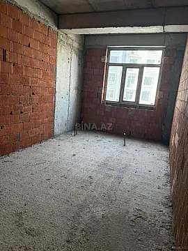 Satılır 3 otaqlı mənzil 122 m²