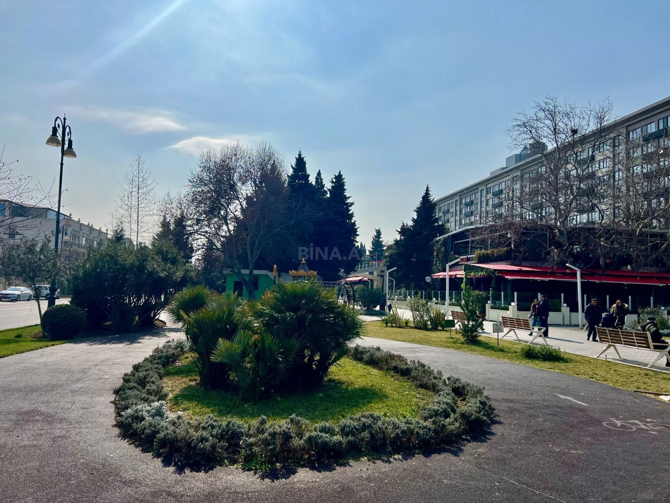Satılır 3 otaqlı mənzil 90 m²