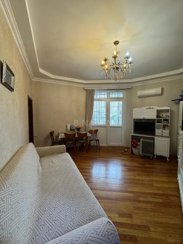 Satılır 2 otaqlı mənzil 40 m²