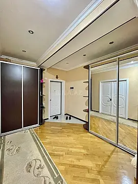 Kirayə verilir 2 otaqlı mənzil 88 m² — Bakı, Nərimanov 2 otaq 88.00 m²