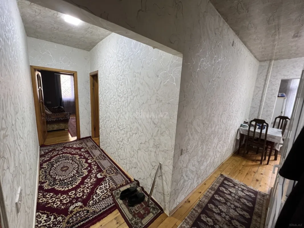 Satılır 2 otaqlı mənzil 65 m²