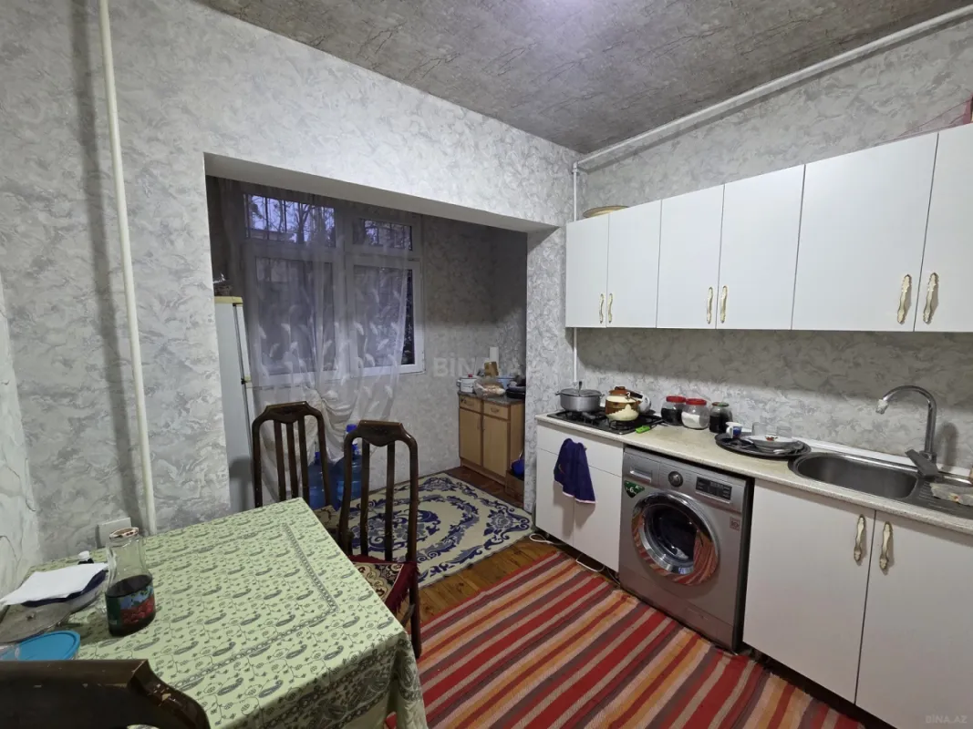 Satılır 2 otaqlı mənzil 65 m²