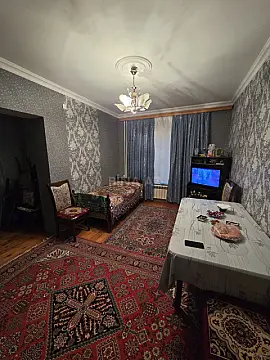 Satılır 2 otaqlı mənzil 65 m²
