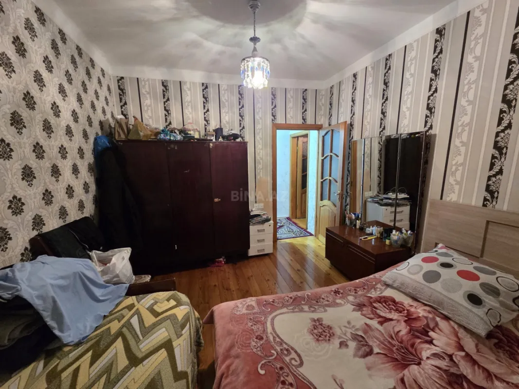 Satılır 2 otaqlı mənzil 65 m²