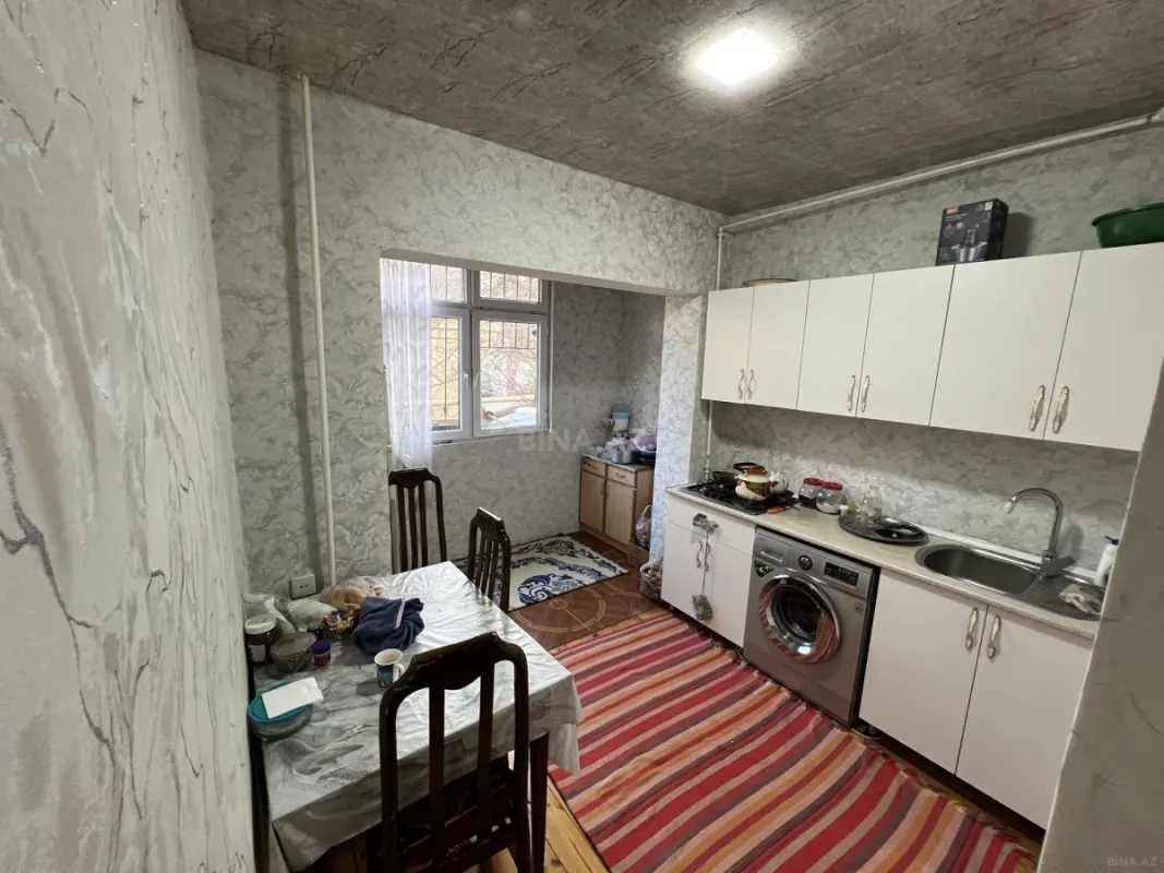 Satılır 2 otaqlı mənzil 65 m²