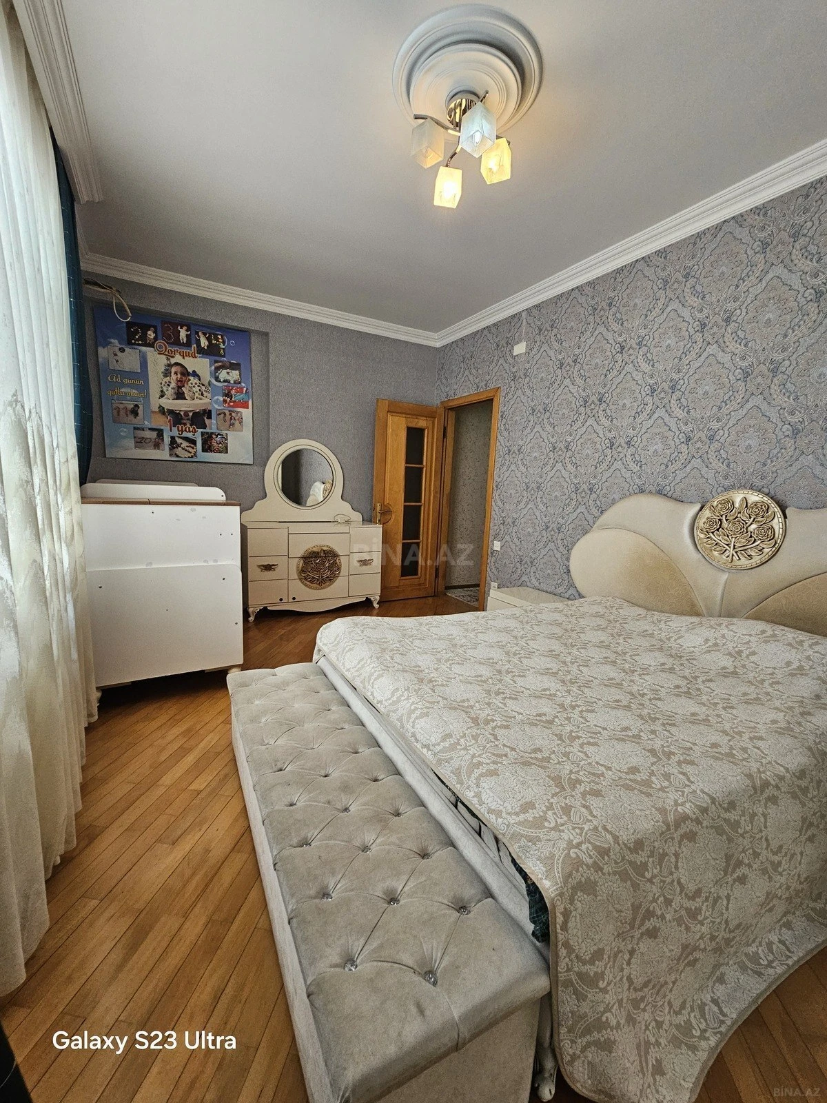 Satılır 3 otaqlı mənzil 120 m²