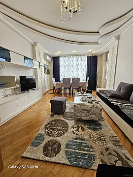 Satılır 3 otaqlı mənzil 120 m²