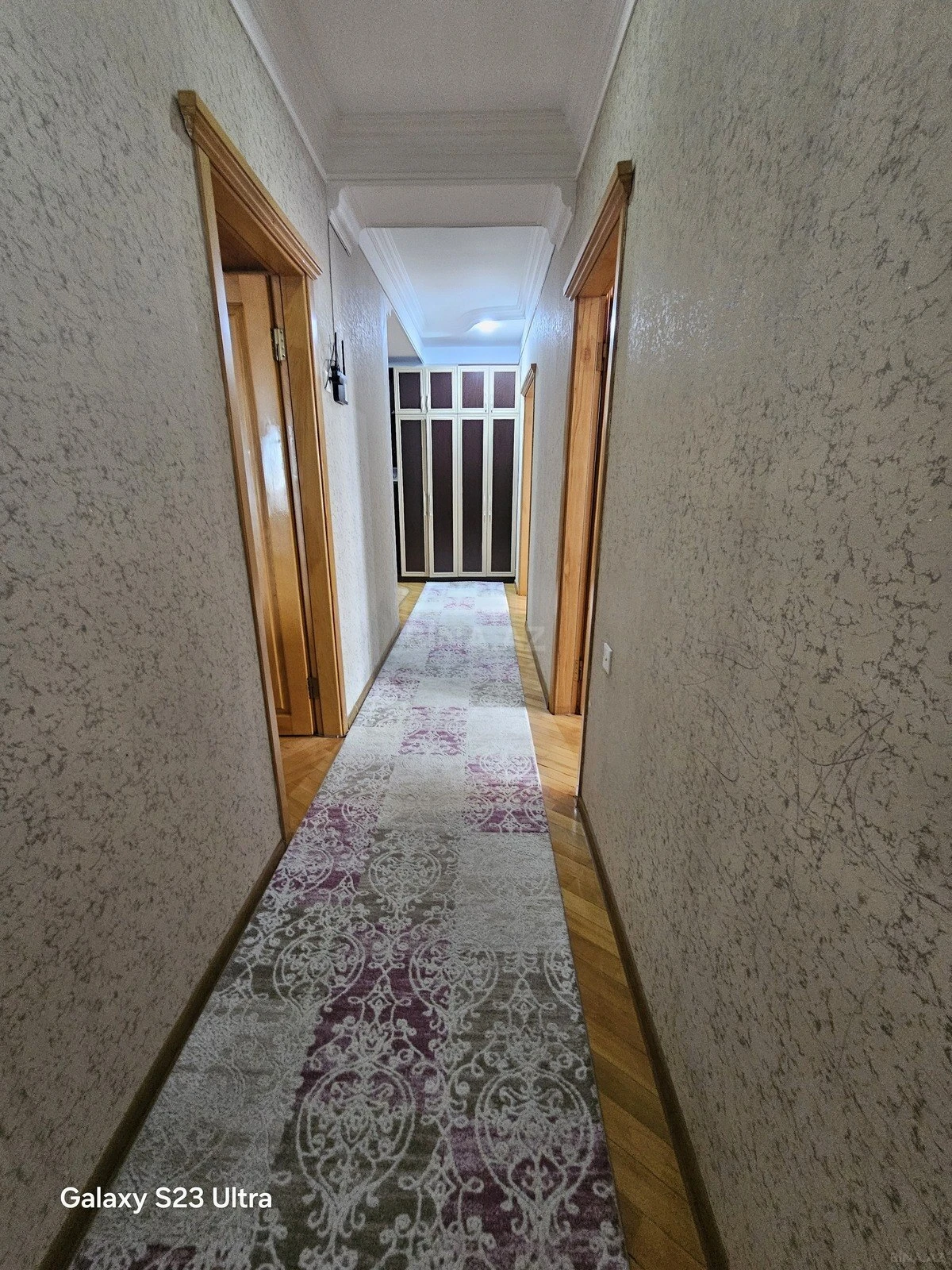 Satılır 3 otaqlı mənzil 120 m²