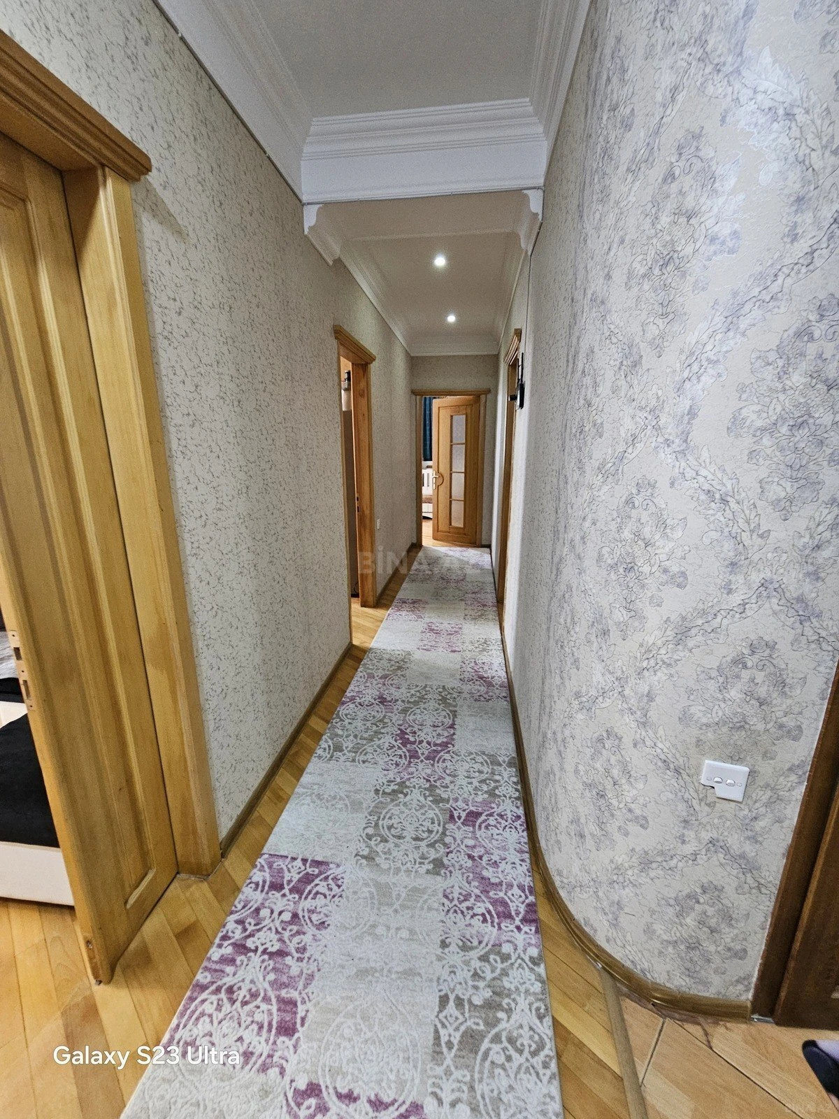 Satılır 3 otaqlı mənzil 120 m²