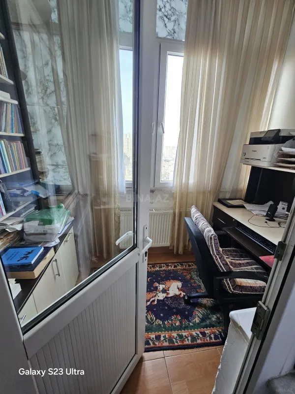 Satılır 3 otaqlı mənzil 120 m²