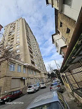 Satılır 3 otaqlı mənzil 120 m²