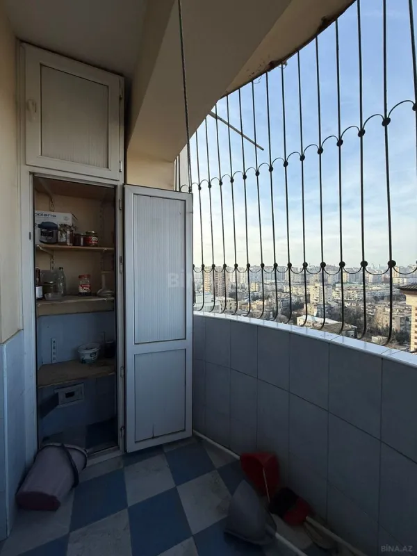 Kirayə verilir 3 otaqlı mənzil 130 m²