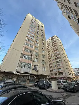 Kirayə verilir 3 otaqlı mənzil 130 m² — Bakı, Nərimanov 3 otaq 130.00 m²