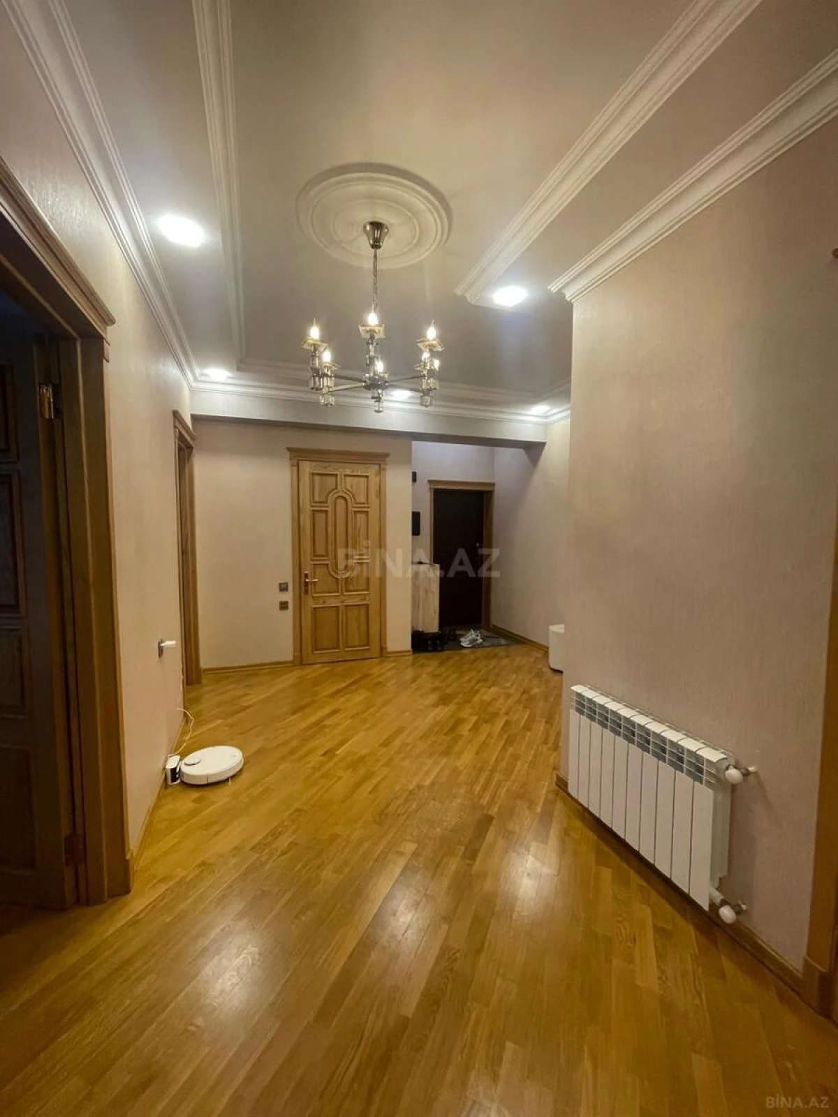 Satılır 3 otaqlı mənzil 120 m²