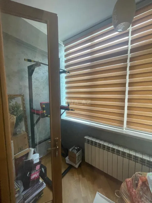 Satılır 3 otaqlı mənzil 120 m²