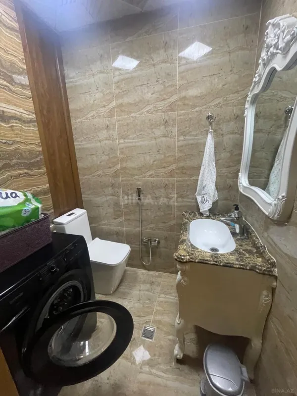Satılır 3 otaqlı mənzil 120 m²
