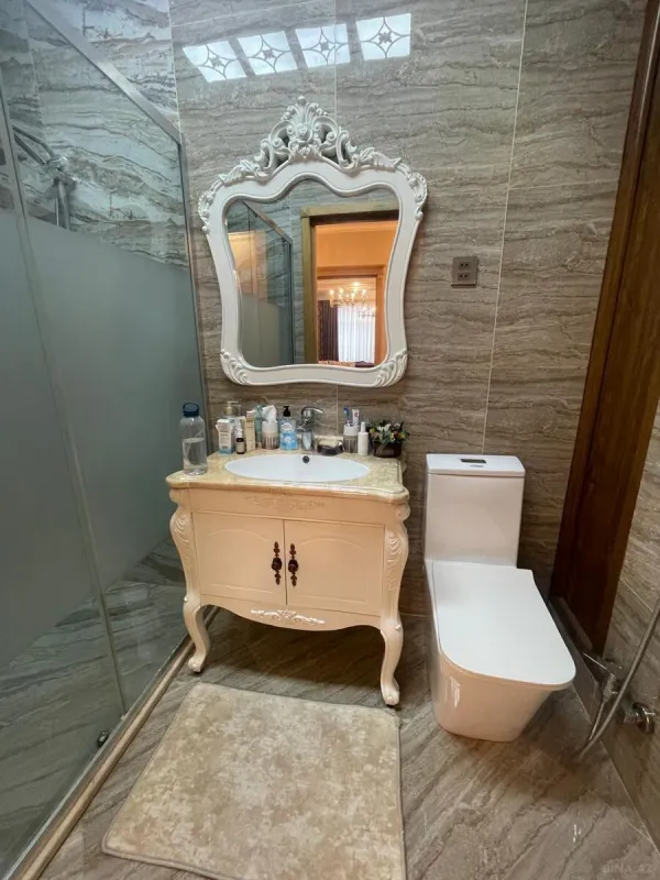 Satılır 3 otaqlı mənzil 120 m²
