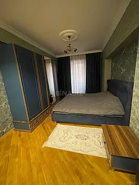 Satılır 3 otaqlı mənzil 120 m²