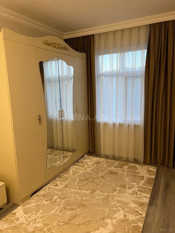 Kirayə verilir 2 otaqlı mənzil 60 m²
