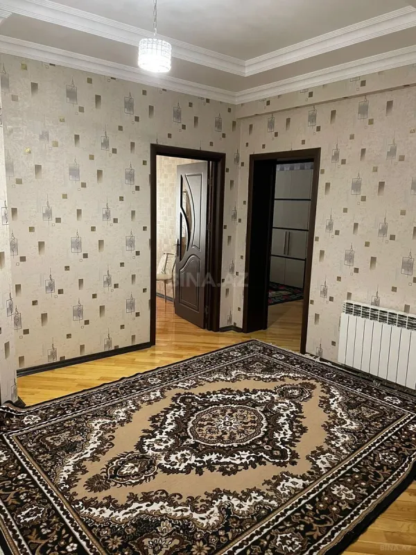 Kirayə verilir 2 otaqlı mənzil 96 m²