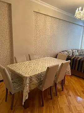 Kirayə verilir 2 otaqlı mənzil 96 m²