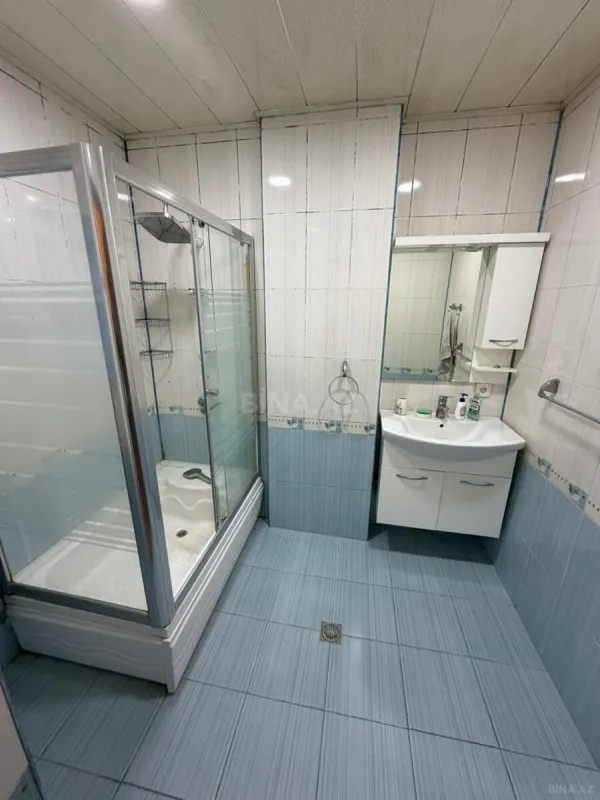 Satılır 3 otaqlı mənzil 120 m²