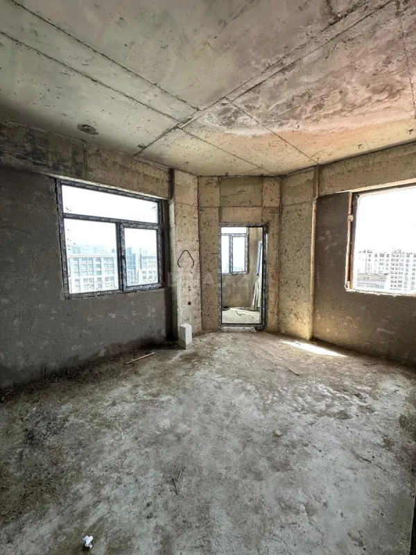 Satılır 2 otaqlı mənzil 70 m²