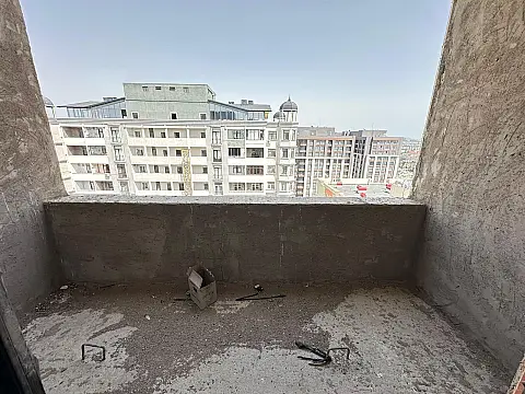 Satılır 2 otaqlı mənzil 70 m²