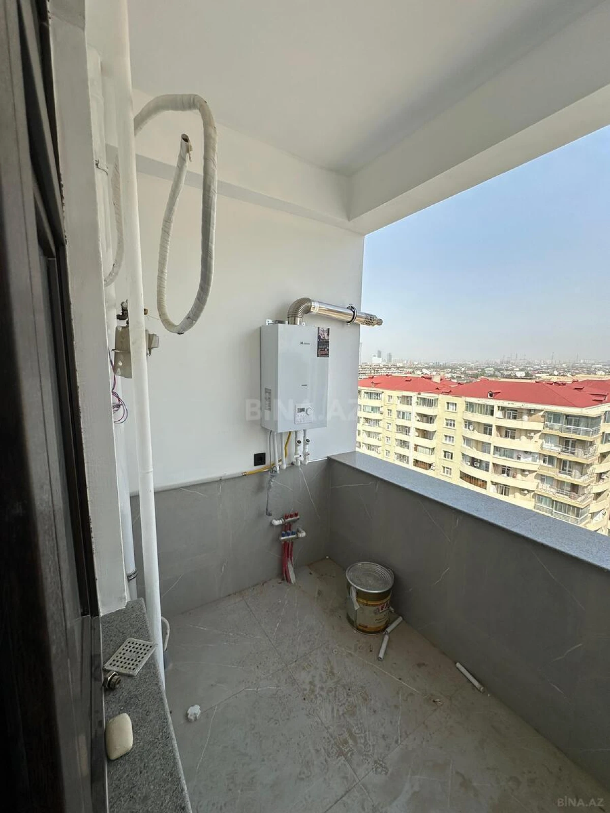 Satılır 3 otaqlı mənzil 100 m²