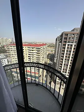 Satılır 3 otaqlı mənzil 100 m²