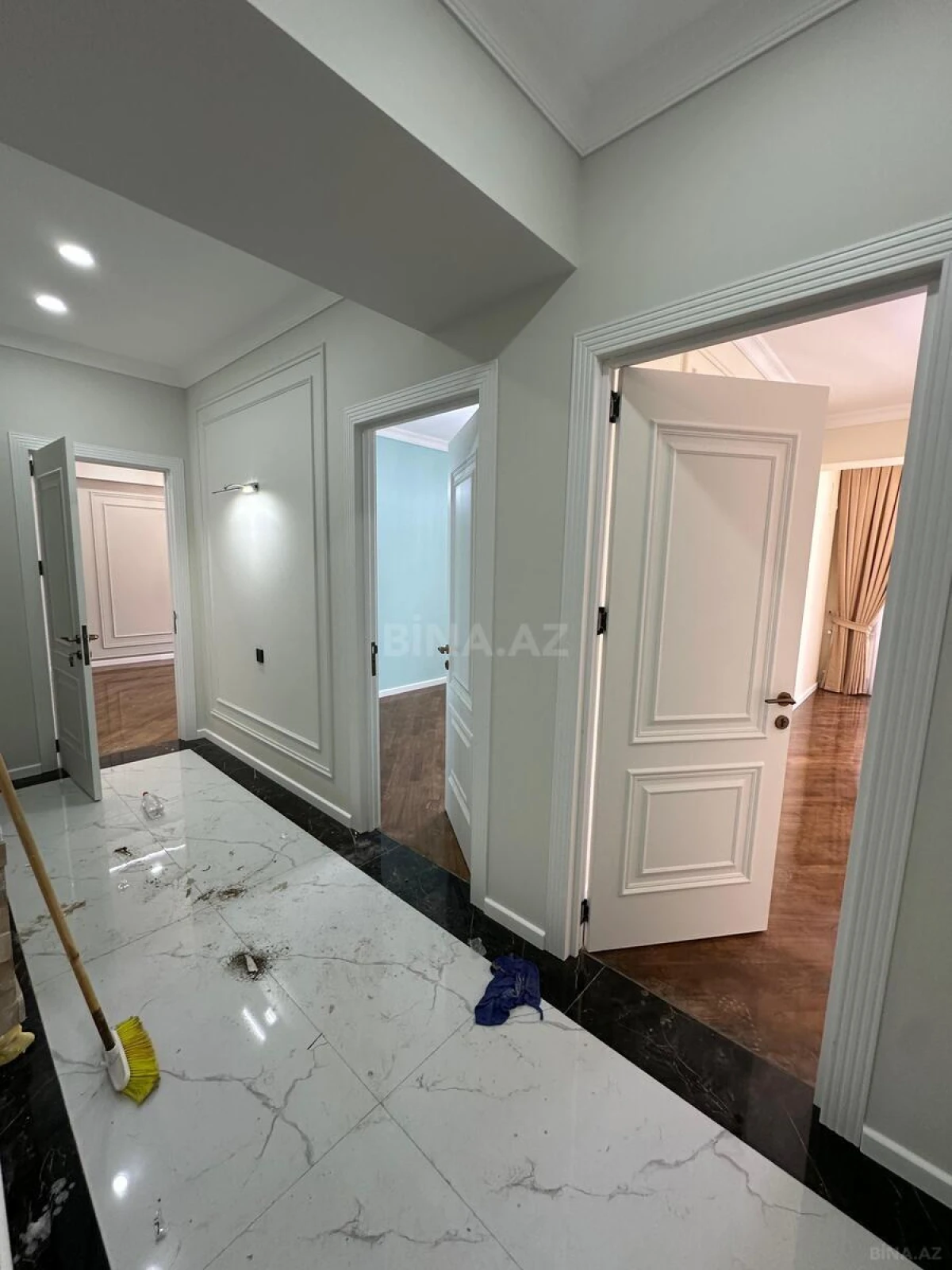 Satılır 3 otaqlı mənzil 100 m²