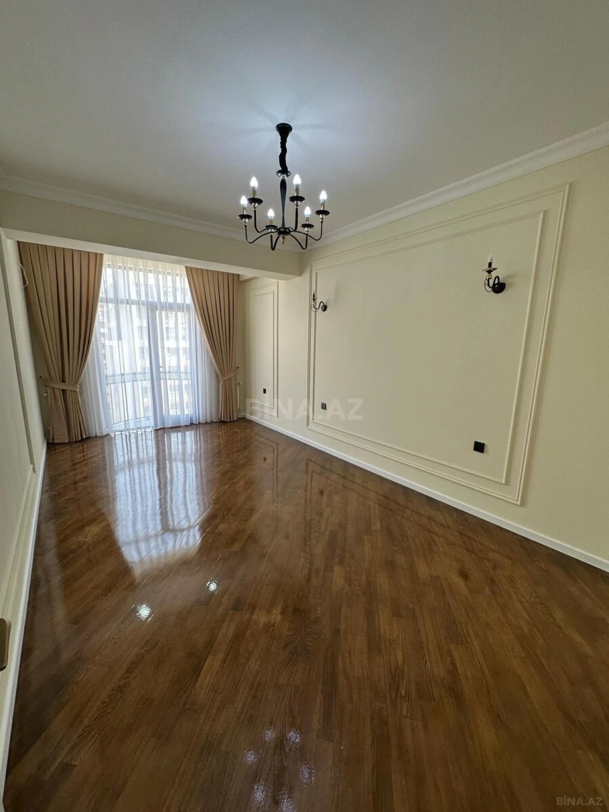 Satılır 3 otaqlı mənzil 100 m²