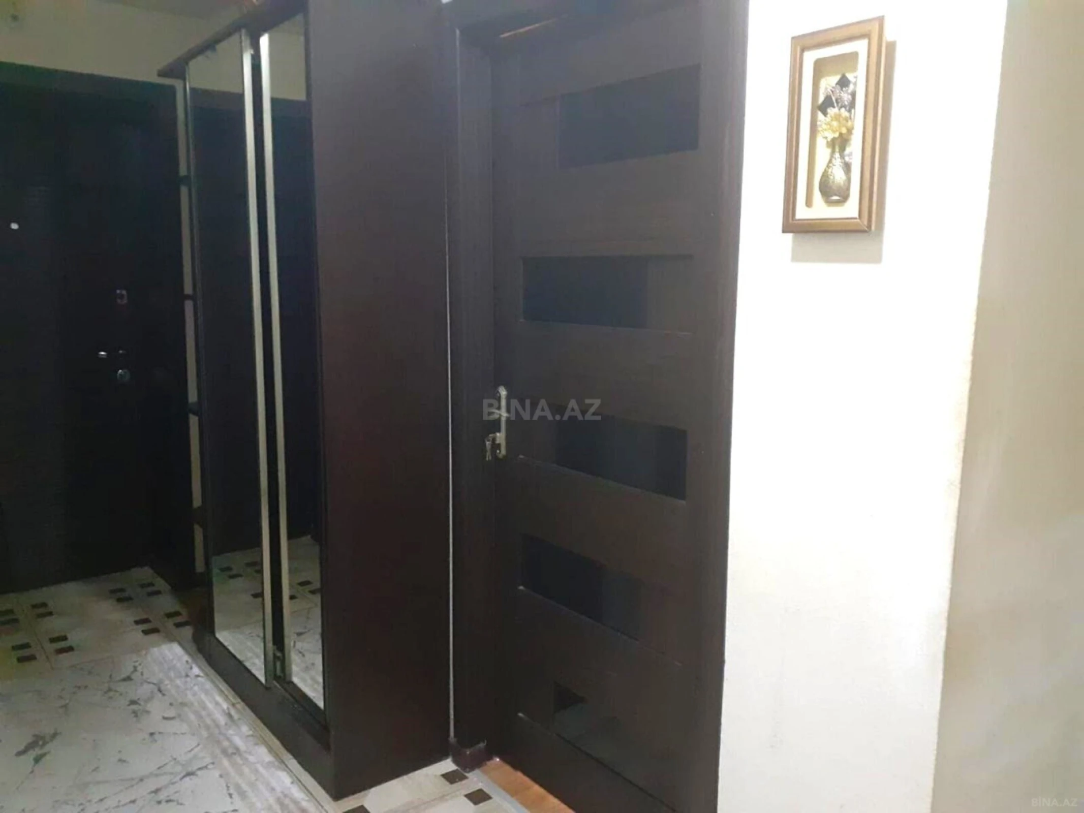 Satılır 3 otaqlı mənzil 90 m²
