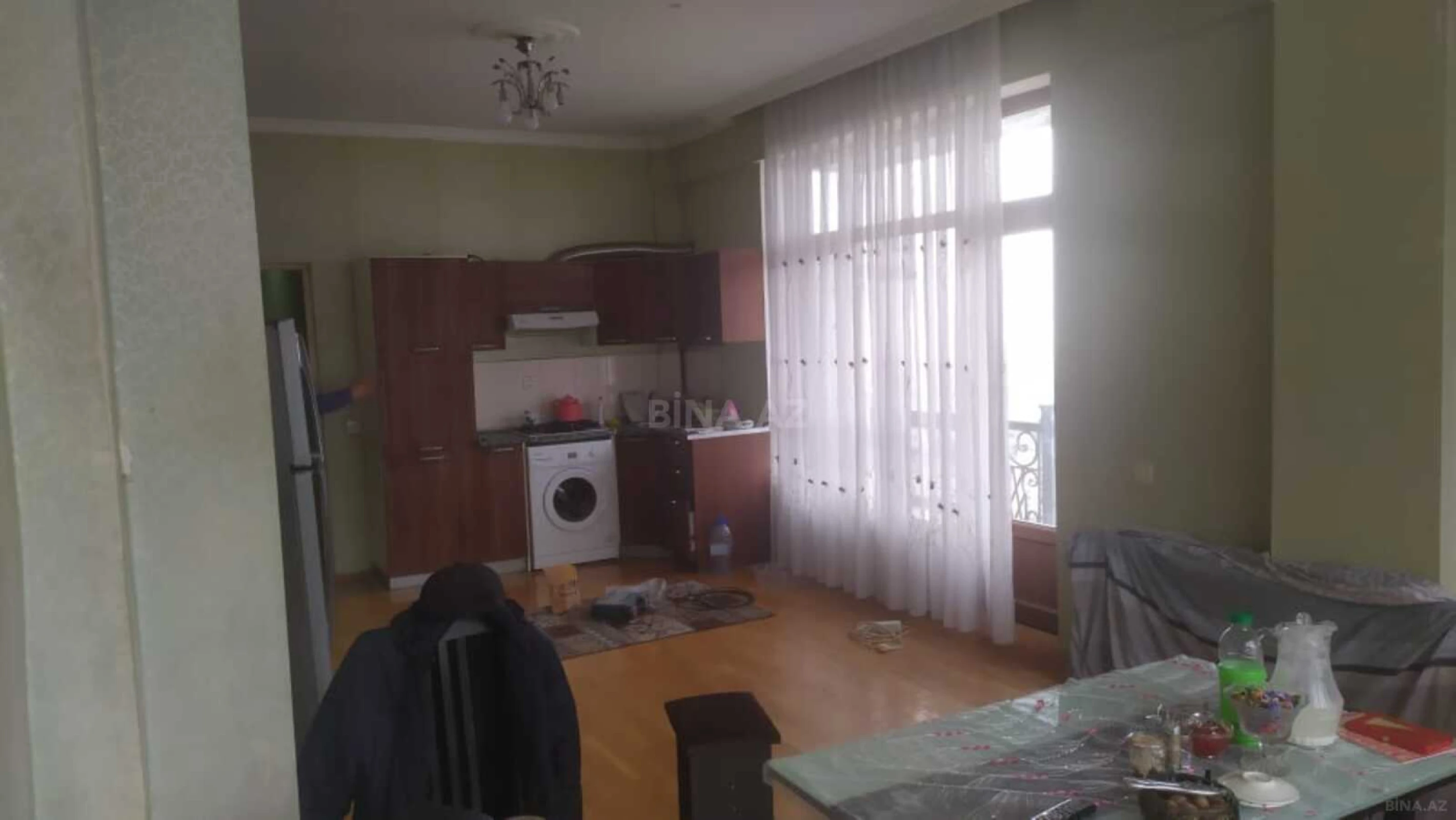 Satılır 2 otaqlı mənzil 140 m²